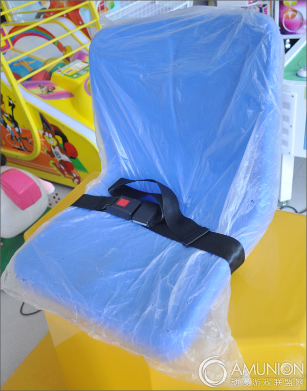 儿童挖掘机游乐设备座椅